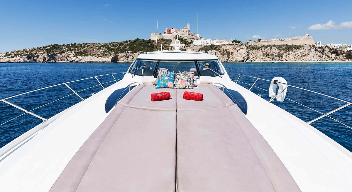 Аренда яхты Sunseeker Predator 68 Tranqulity на Ибице, Испания